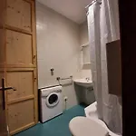 Spazioso Vicino Al Centro アパート ボルミオ