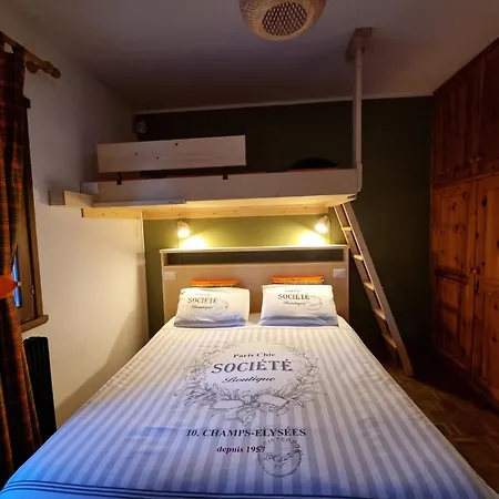 Spazioso Vicino Al Centro Appartement *