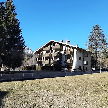 Apartment Spazioso Vicino Al Centro